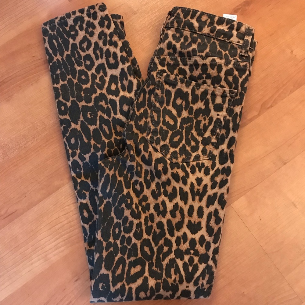 NWT. ZARA Leopard Print Jeans. - Picture 2 of 8